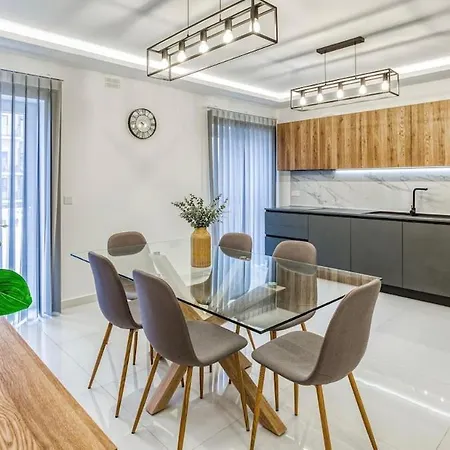 Luxury 2br Just Off Sliema Promenade Apartament *