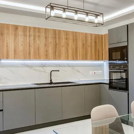 Luxury 2br Just Off Sliema Promenade *